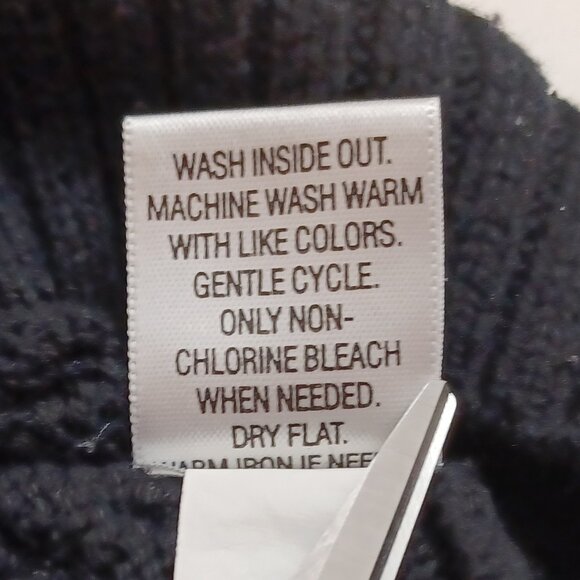 Croft & Barrow Cable Knit 100% Cotton Black/Purple/and Beige Sweater Size Medium - Picture 6 of 7